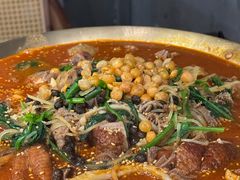 -张翻越·川渝冒菜·武汉黑鸭煲(城北万象城店)