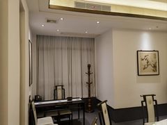 -梅花香里大酒店(郁金香路店)