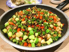 日进叫个鸡-日进一片海.生腌海鲜火锅.宵夜烧烤(三里屯总店)
