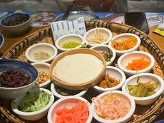 -包整·丝娃娃(一览甲秀楼风景店)