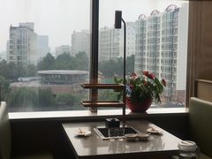 -海底捞火锅(公益西桥店)