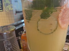 -鸣记脆皮烤鱼·海鲜烤鱼(三八广场店)