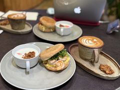 -théATRE茶聚场·餐厅(环球金融中心店)