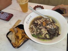 -甘掌门·化州驰名牛杂粉(越秀店)