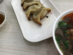 -珊珊小笼馆(仙霞路店)