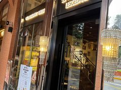 -LESCEDARS Brasserie Bistro香柏树