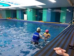 -Swim斯卫姆国际儿童游泳中心(红博中央公园店)