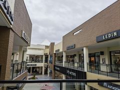 -宁波杉井奥特莱斯广场