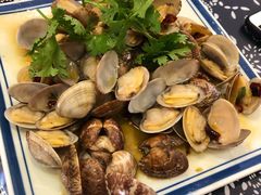 -八两八金·莱芜特色炒鸡(市南漳浦路店)