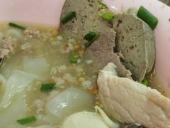 -榮泰米粉湯(Left Shop)