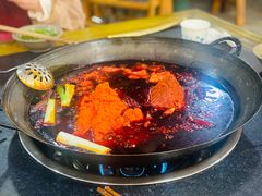 -星鸿社重庆老火锅(燃灯寺分店)