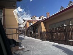 -亚布力新体委滑雪场