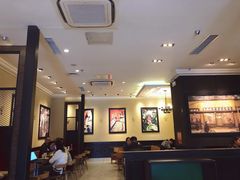 大堂-星巴克臻选(威海威高广场店)