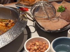 -左庭右院鲜牛肉火锅(环球港店)