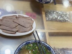 -陇上全荟兰州传统牛肉面(延吉路店)