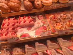 -巴黎贝甜(五月花广场店)