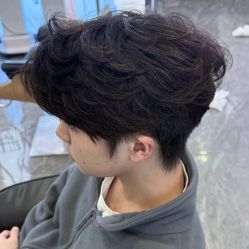 -藤野造型烫染·漂发