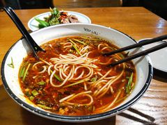 -蜗牛的家旅行主题云南菜餐厅.小酒馆(护国寺店)