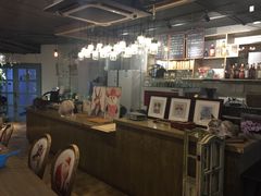-共舞时光猫咖·狗咖(新街口店)