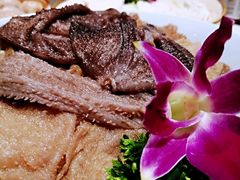 -墨居上隐·院子里火锅(峨眉店)
