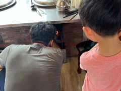 -粘豆包柴火铁锅炖