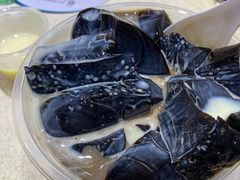 炼奶龟苓膏-百花传统甜品店(原址店)