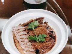 -广州中心皇冠假日酒店·百粤楼