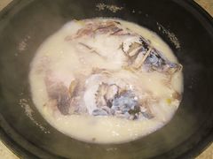 -陈大锅·岳阳鱼馆·地道岳阳菜(美食街店)