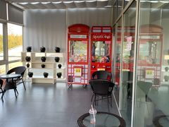 -上海星瀚奔驰4S店(红柳路店)