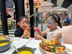 -奈尔宝家庭中心·亲子餐厅(鄞州万达店)