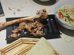 -丁里羊肉小镇(天鹅湖总店)