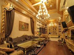 -白玉兰广场停车场