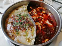 -德林酸菜鱼火锅(南丹店)