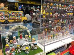 -泡泡玛特POPMART(武汉天地壹方店)