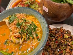 -浩海火燒雲傣家菜(芮欧百货店)