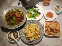 -雀蓝川菜(奥体广场店)