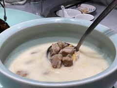 黄豆排骨汤-梅飞酒家(名辉豪庭店)