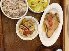 -雪梅月子中心(华侨城店)