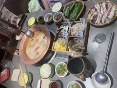 -阿婆情腊排骨火锅·野生菌季(古城旗舰店)