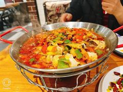 香辣黄骨鱼-四合院海鲜小厨(旱西关店)