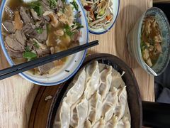 -清真·白家牛肉罩火烧老店(育才街店)