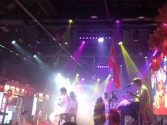 -喜鹊音乐酒馆(西街店)