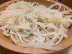 -龍歌自助小火锅(市南金茂湾店)