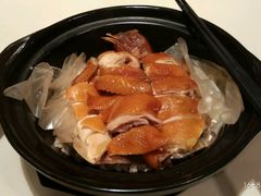瓦鐣盐焗鸡半只-東海海鲜酒家(中信广场店)
