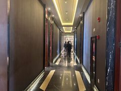 -品悦酒店(三林古镇店)