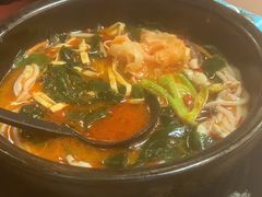 -灵芝妹子海鲜米线(瓦房店新玛特店)