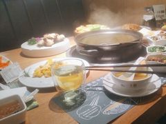 -一朵菌·野生菌探索家火锅(南亚店)
