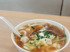 -佬钱湾仔(衣裳街店)