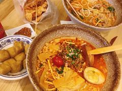 -蒙自源米线大王(昆明站店)