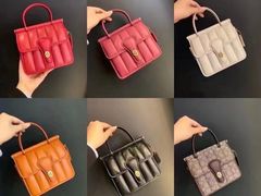 -COACH蔻驰(德基广场店)